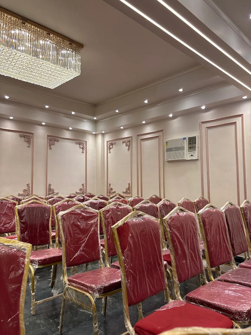 Hotel Saket Interior Decor