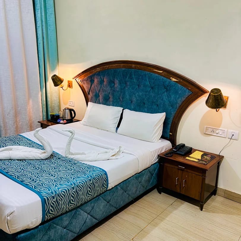 Hotel Saket Room Amenities